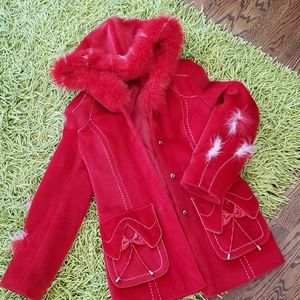 Too much clothing, cleaning out my closet